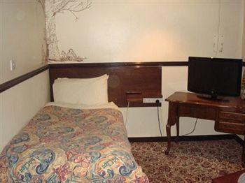 Foxwood Guest House Robin Hood ภายนอก รูปภาพ